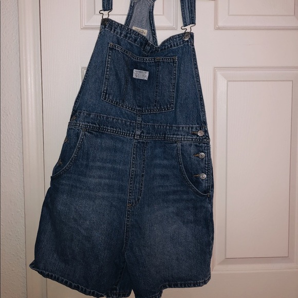 vintage denim, Levi overalls ✨🦋 - Picture 2 of 3